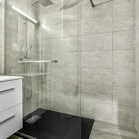 Flower_proche Centre/proche Gare Apartment